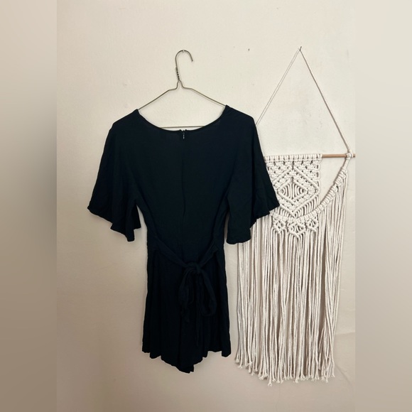 Black romper - Picture 4 of 4